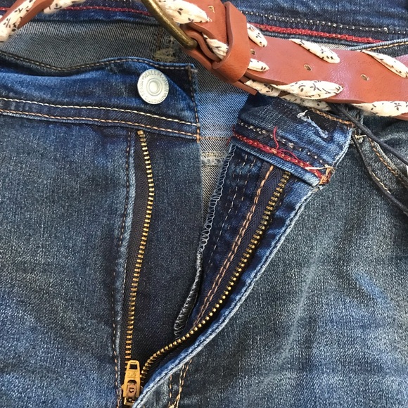 Wallflower Bermuda Shorts NEW Womens Plus Size 20 Denim Blue Legendary Fit Belt - Picture 7 of 10